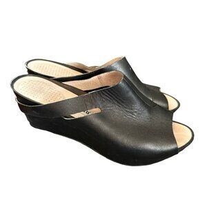 Tsubo Ovid Black Wedge Slip On Peep Toe Sandal sz 9.5 40.5